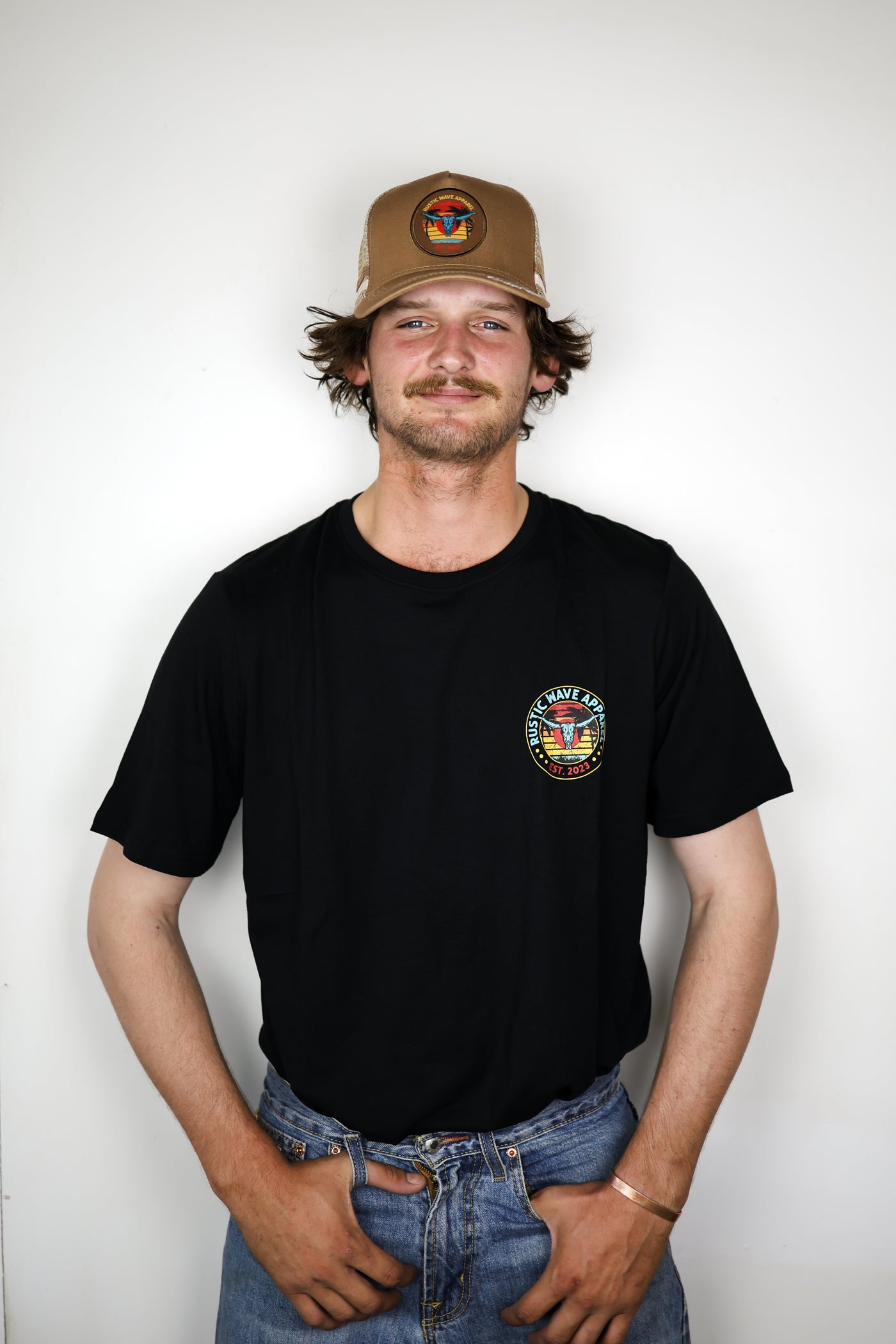 Bullhead Summer Sunset Badge T-shirt Black